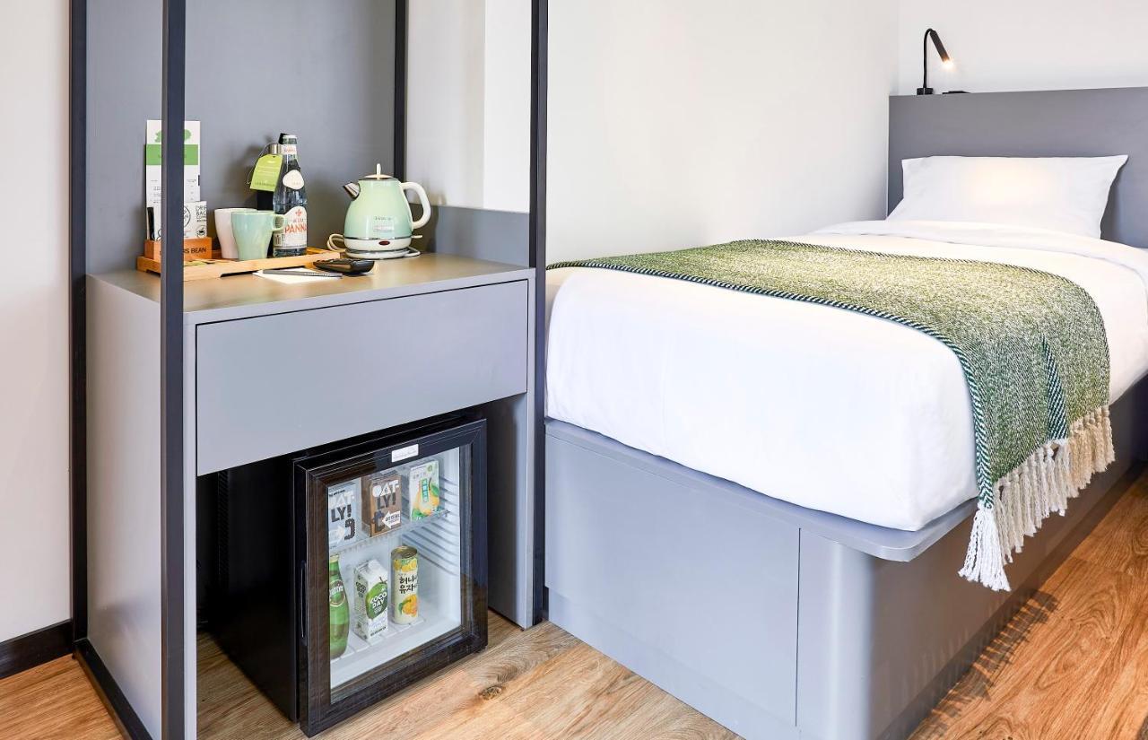 Urbanwood Ap Lei Chau Hotel Hongkong Eksteriør billede