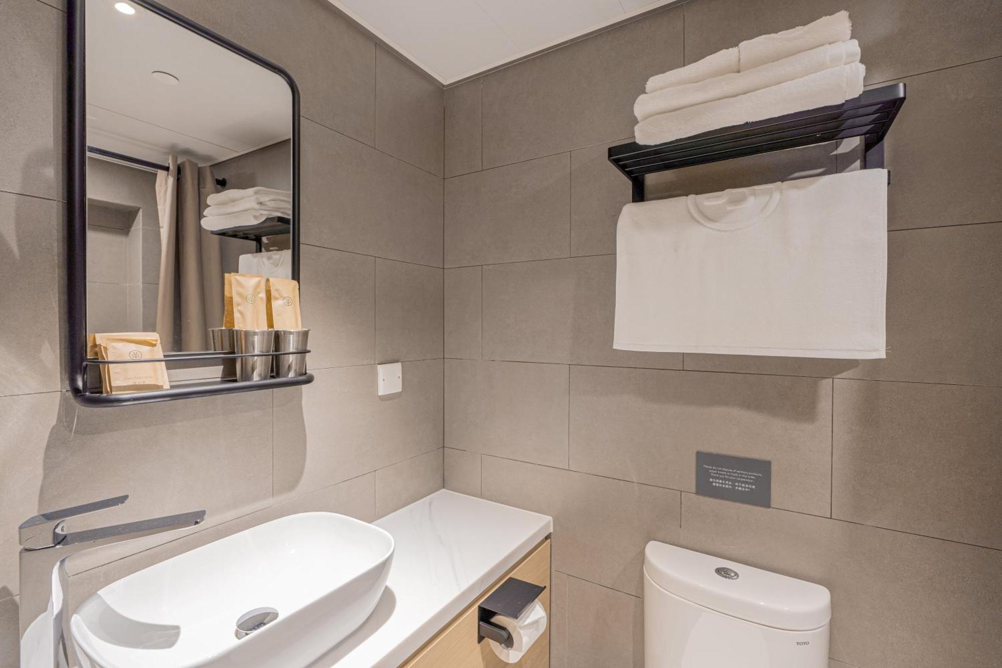 Urbanwood Ap Lei Chau Hotel Hongkong Eksteriør billede